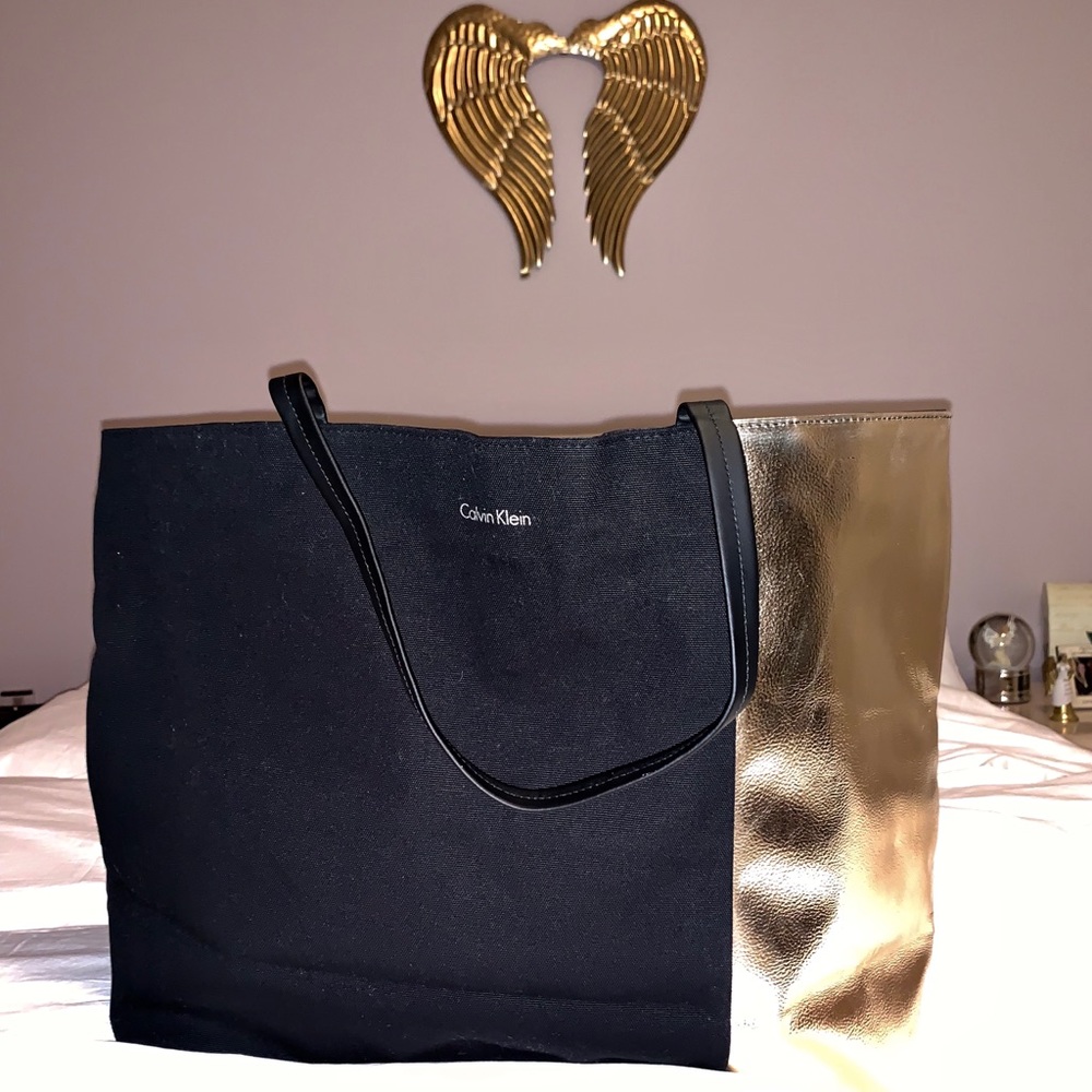 Calvin Klein Tote / Weekender Bag